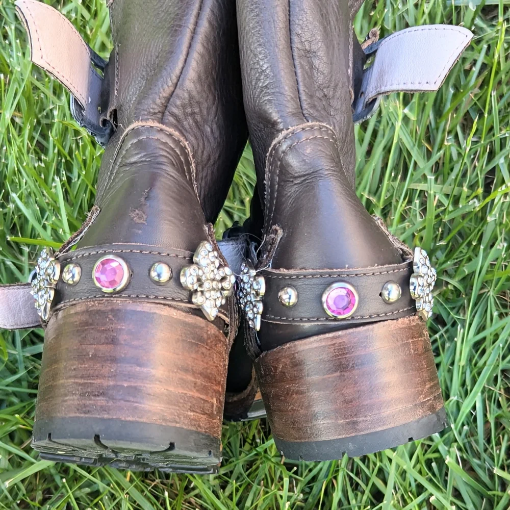 Brown Leather Cowboy Biker Moto Rare Pink Bling Boots 9 fit like 8.5 - Picture 6 of 12